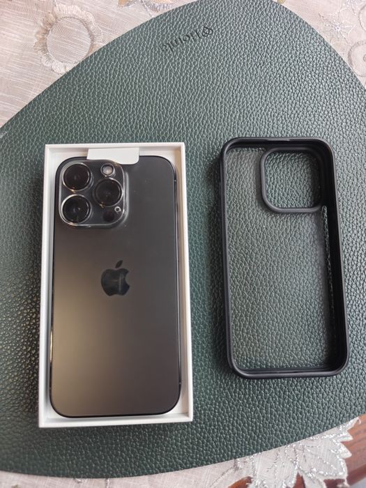 iPhone 14 pro Spacer Black 256GB + etui