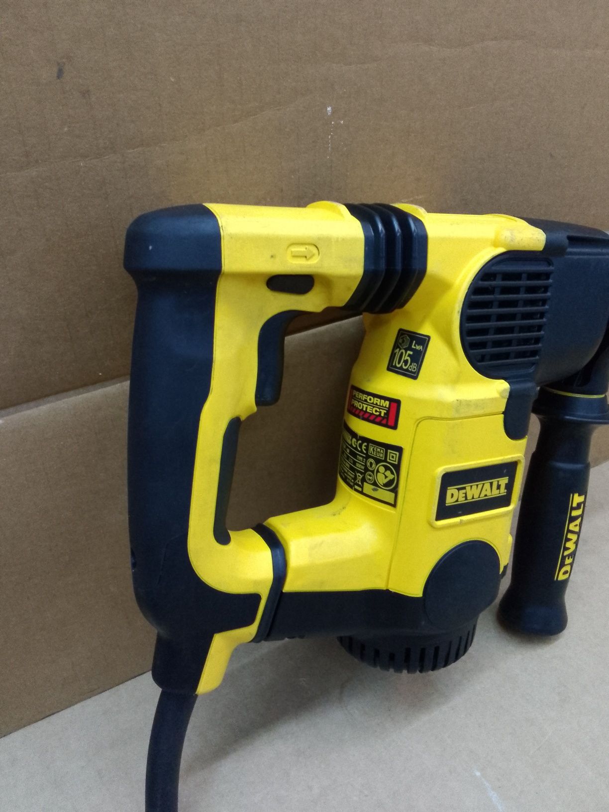 DeWalt D25324 Młotowiertarka Udarowa 3Funkcyjna 800W
