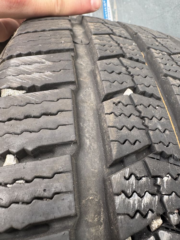 Opony 235/65/R16C
