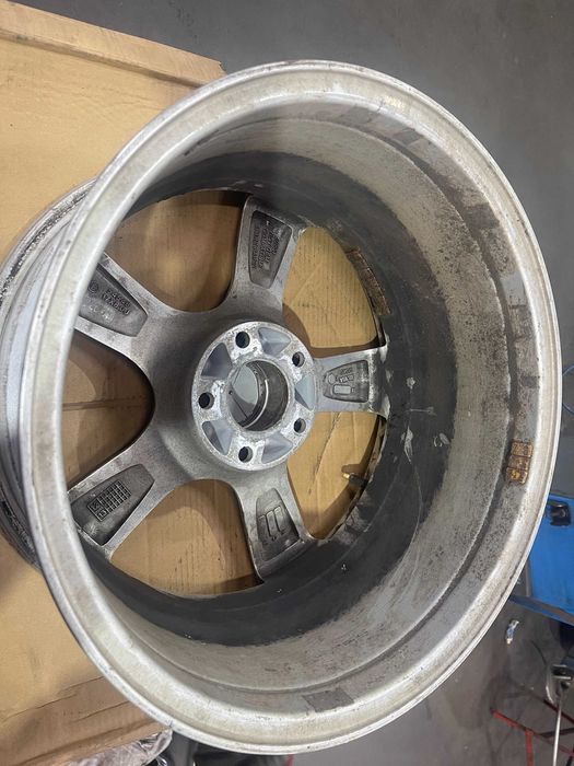 Диски оригінальні Mercedes R17, 4шт.