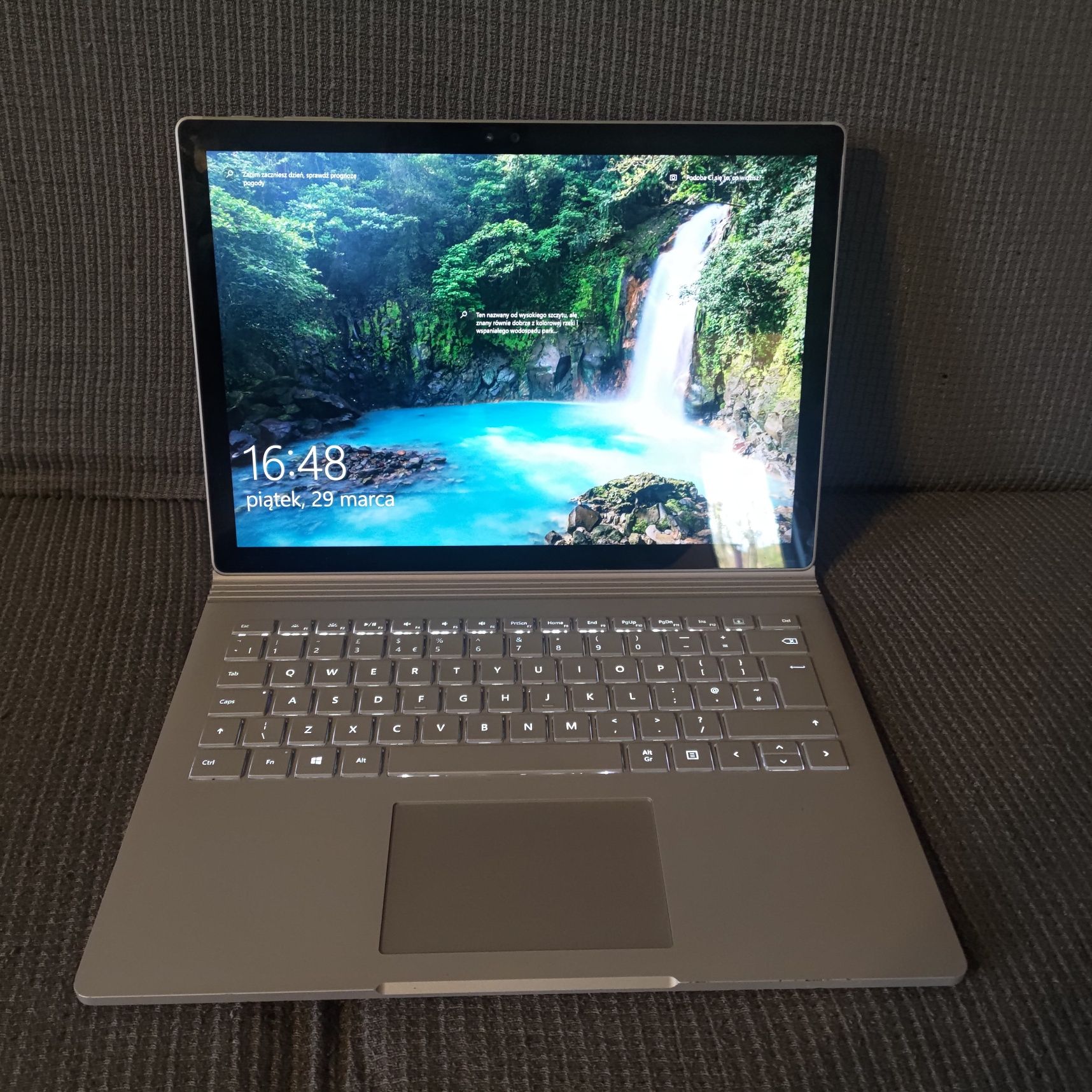 Latpot tablet Surface Book i7 6600u 16GB+512GB srebrny