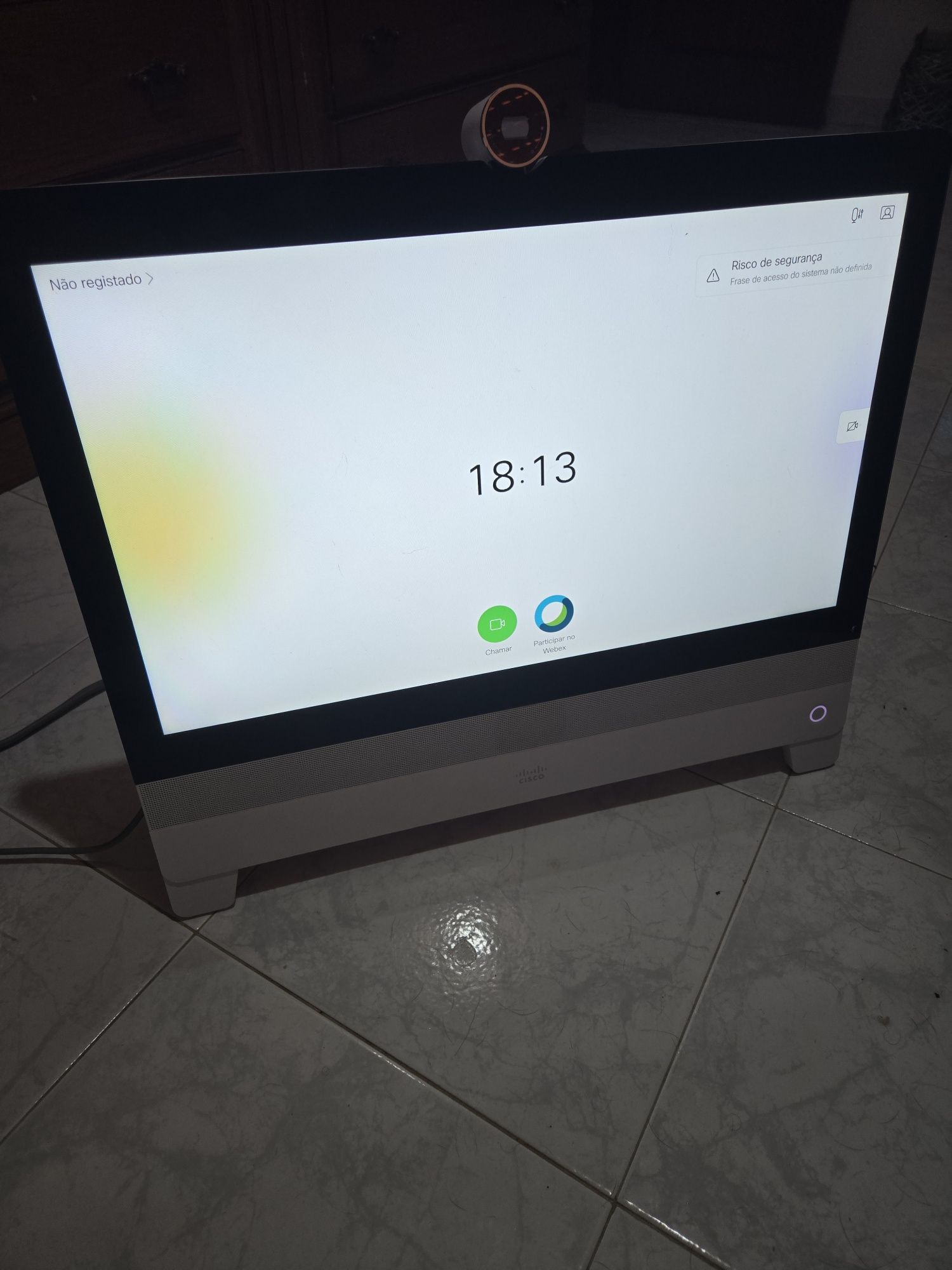Cisco Webex DX80 - Sistema de Videoconferência com Webcam