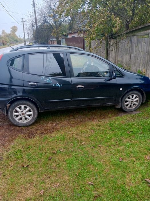 Продам сімейне авто