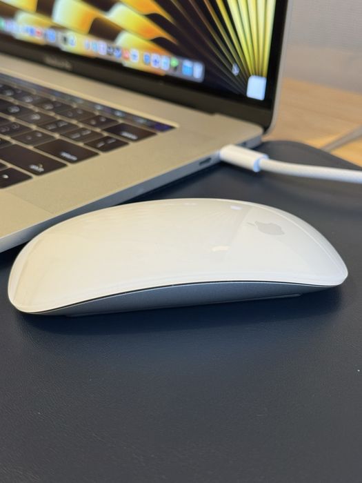 Sprzedam nową myszkę Apple Magic Mouse!