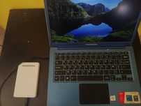 Computador com teclado e external storage