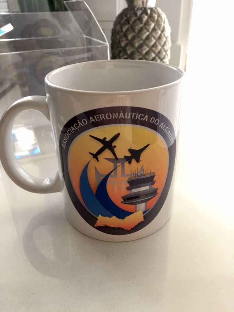 Caneca de coleção aeronáutica (nova)