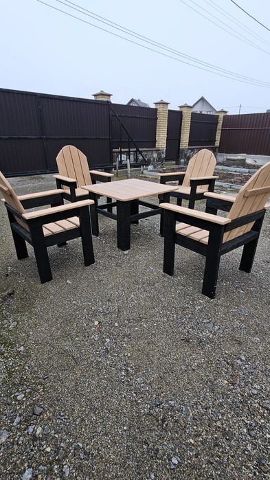 Вуличні садові меблі з піддонів. Лавка. Диван. Стіл. Журнальний стіл.