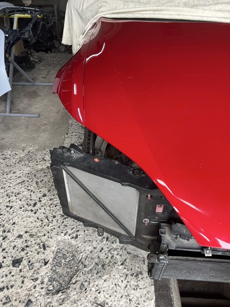 Капот Tesla model S