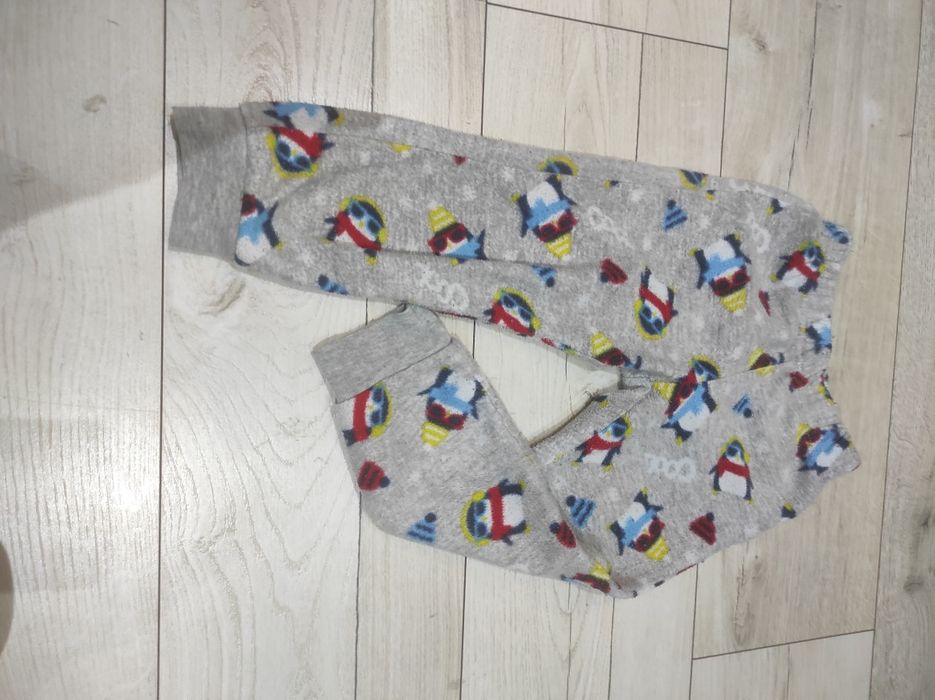 Polarowe spodnie dresowe