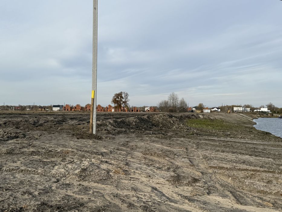 Зазимя,6,2сот. новий масив біля Десни,асфальт,локація ТОП