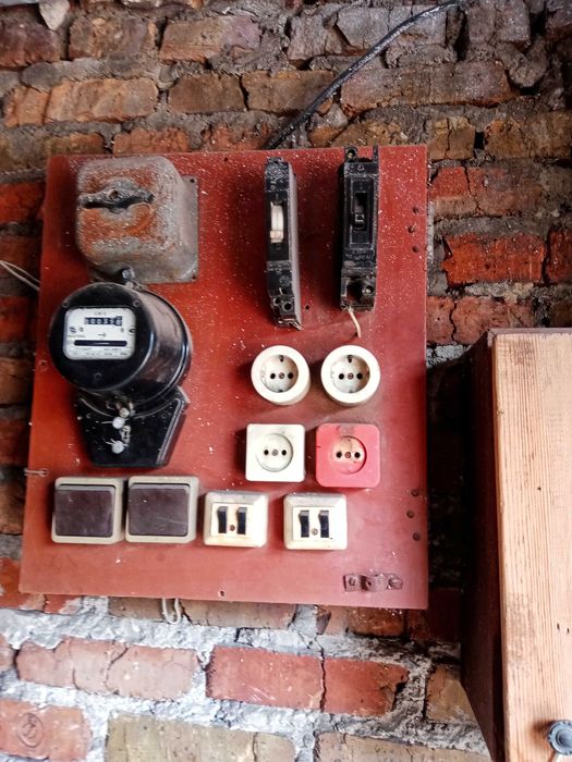 Продам капитальный гараж. Р-н Диагональной