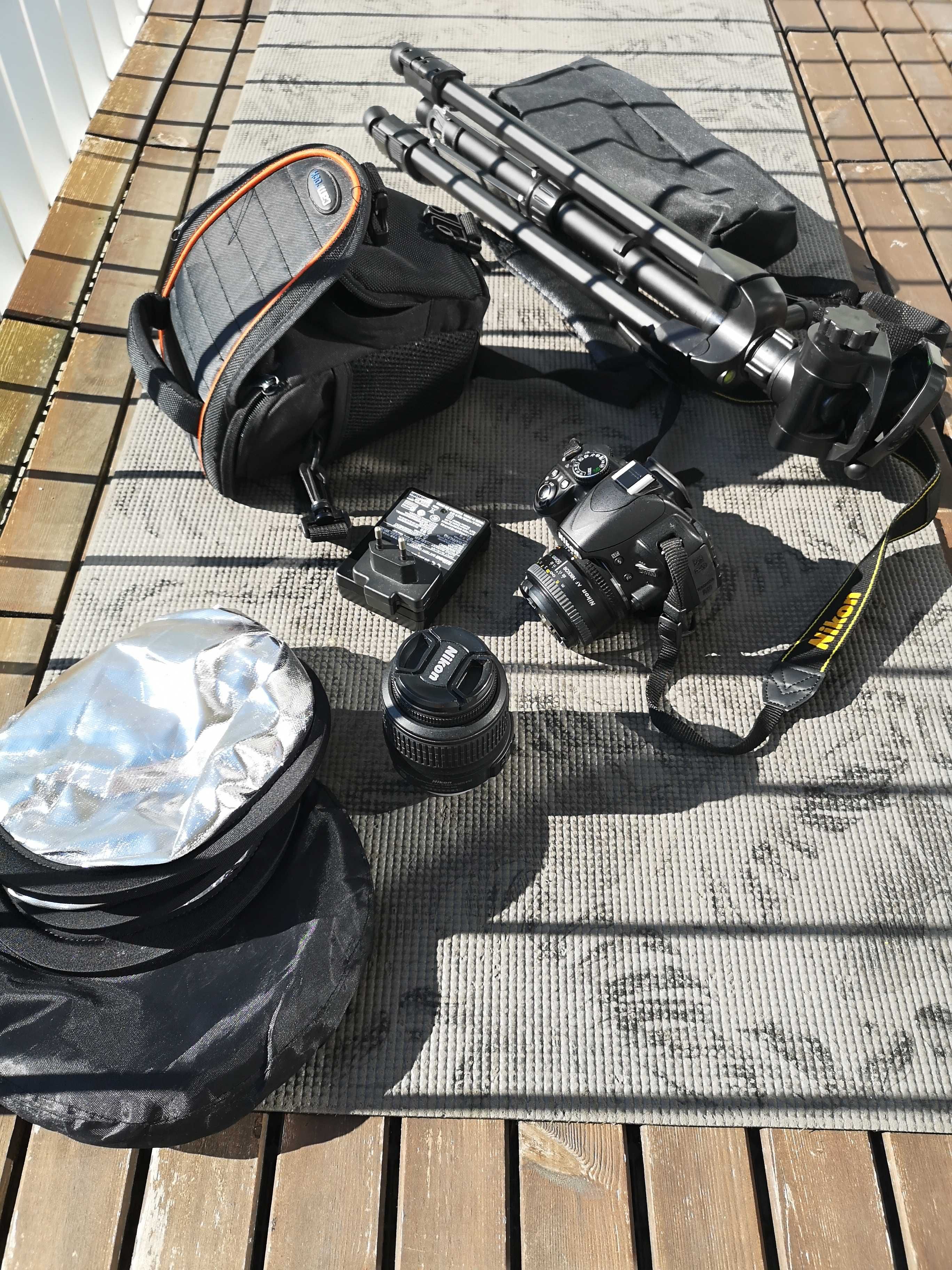 Aparat Nikon d3100, 2 obiektywy, torba, statyw