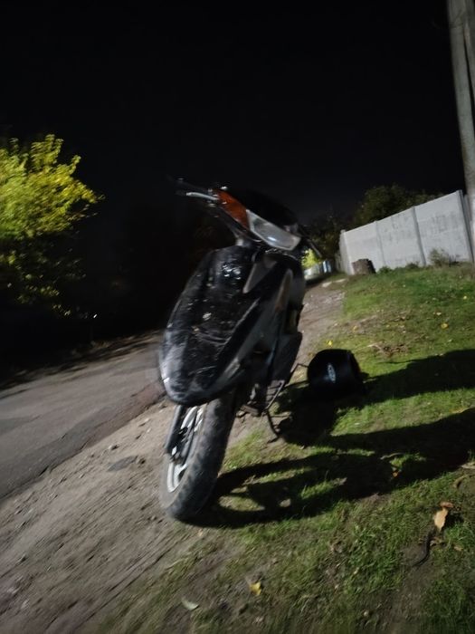 Скутер Сузуки сепия