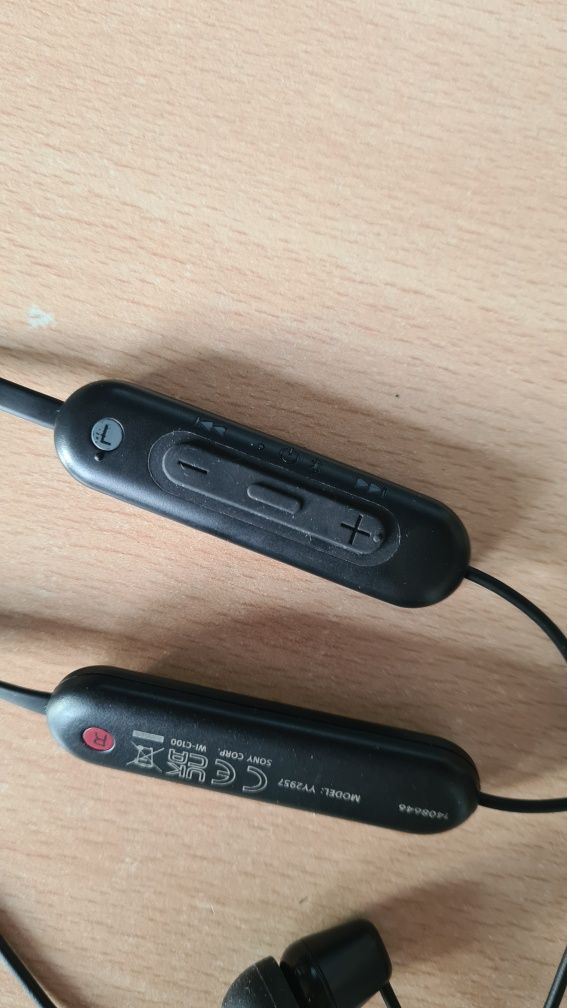 Słuchawki bezprzewodowe Sony WI-C 100B IPX4 BT 5.0 na gwarancji