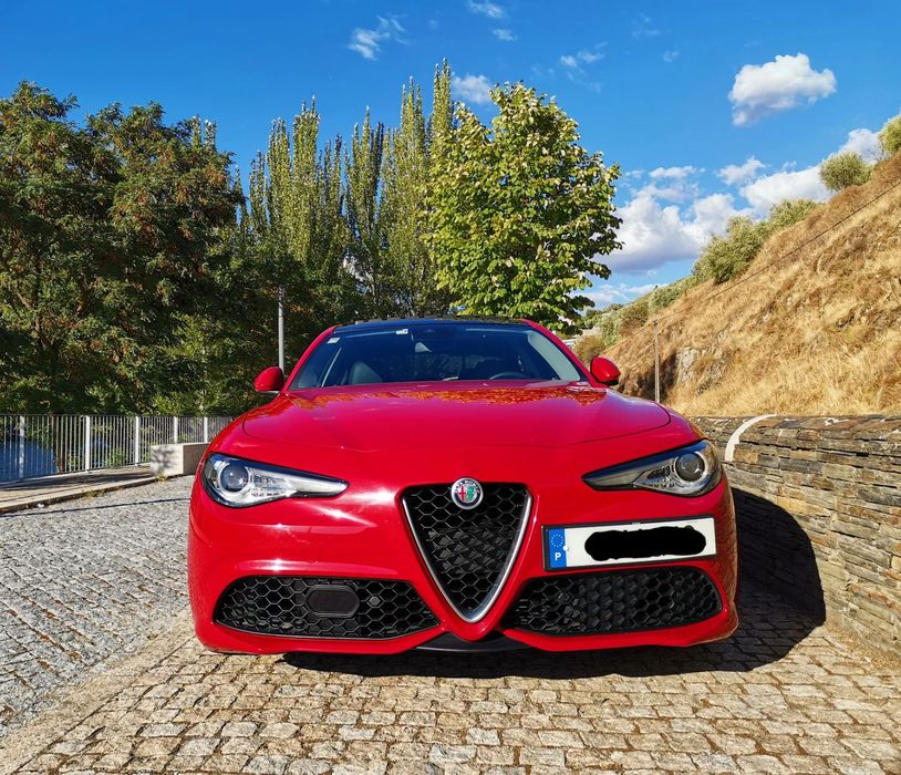 Alfa Romeo Giulia 2.2 D Veloce AT8 AWD
