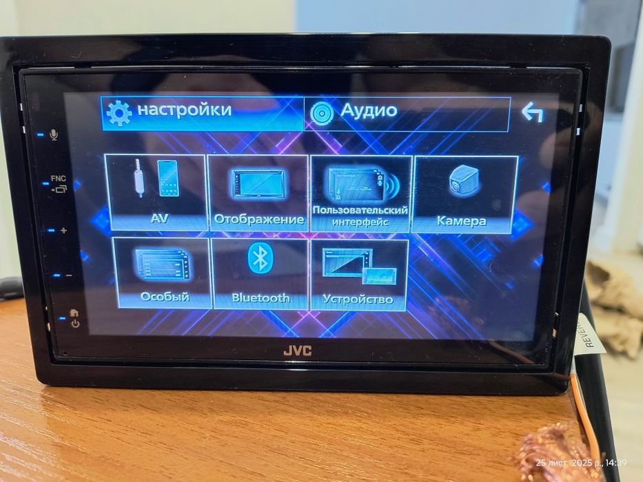 Магнітола JVC KW -M560bt