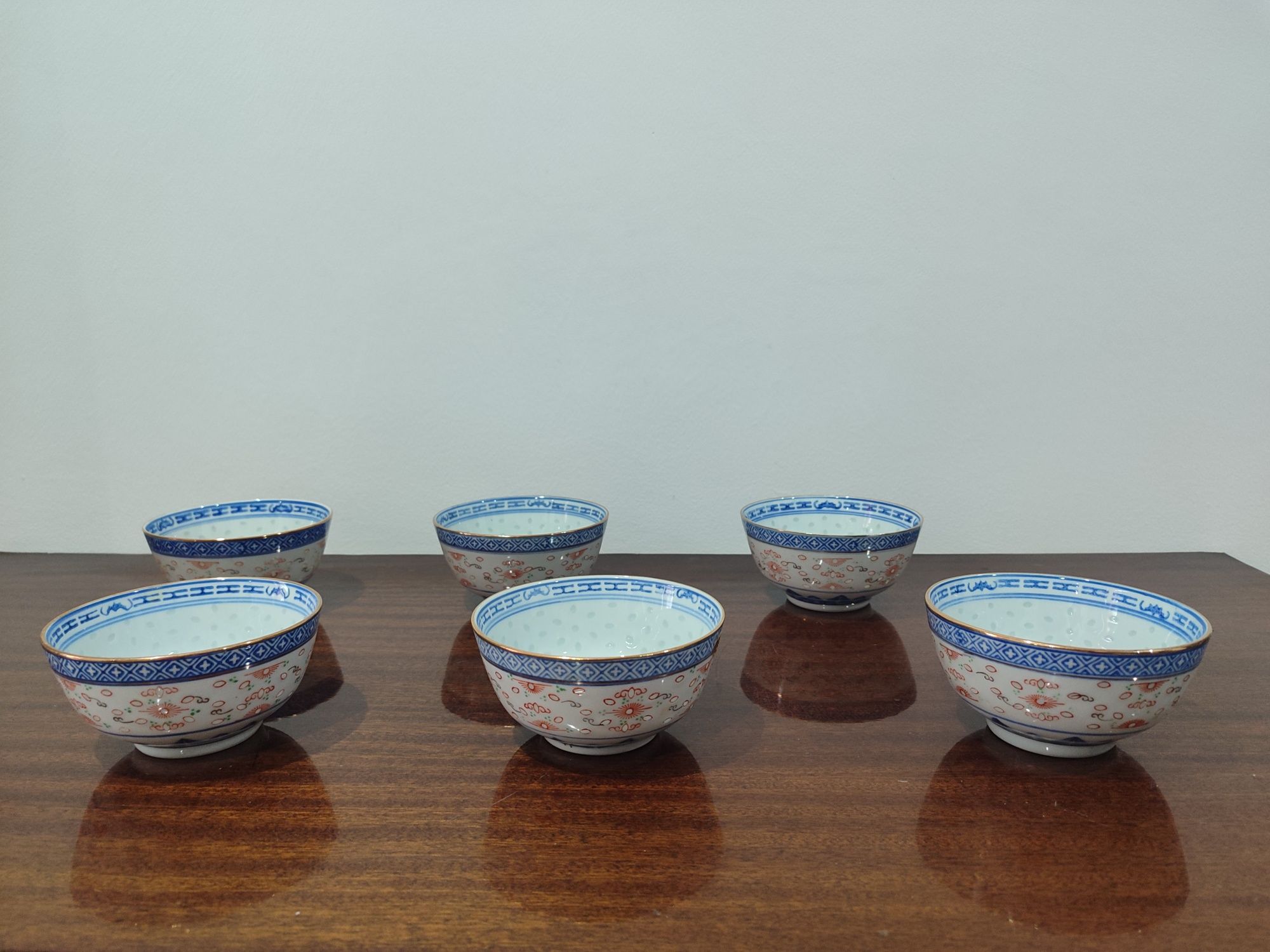 Taças de porcelana chinesa