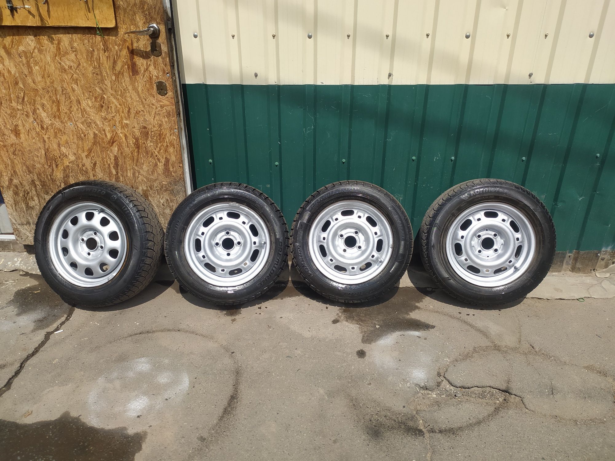 Продам резину R14
