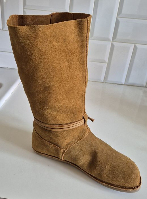 1050 zł w salonie GUDRUM SJODEN roz. 40 skóra naturalna w całości NOWE