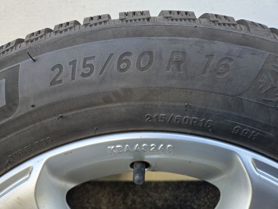 Koła alufelgi z oponami zimowymi Michelin Alpin 215/60R16 VW Sharan 7N