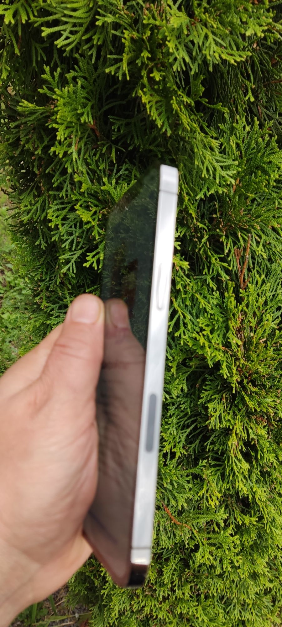 Iphone 12 pro max Заблокований icloud