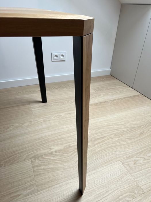 Morosa IWC HOME Nowoczesny dębowy stół do jadalni 140x90