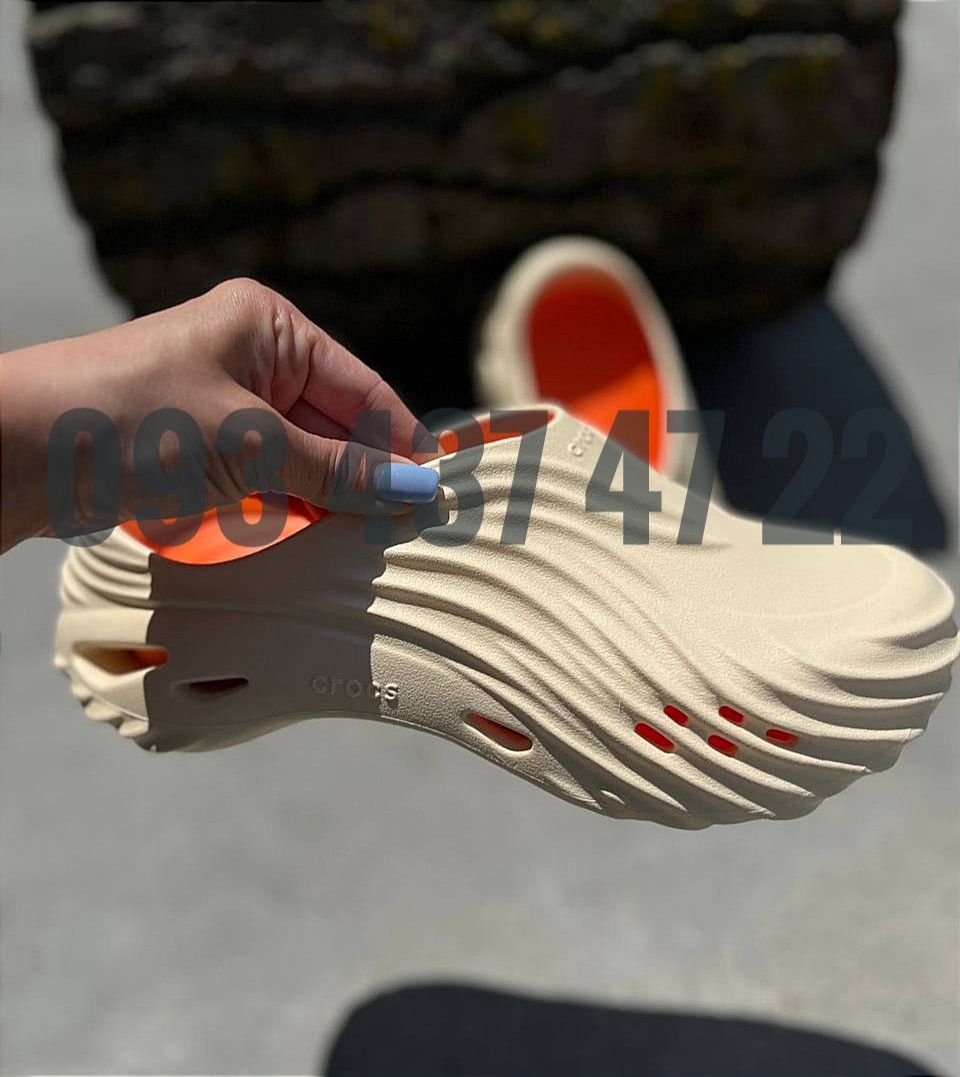 Крокси Сабо Crocs Echo Wave Clog Новинка Crocs Літери Продажів Crocs