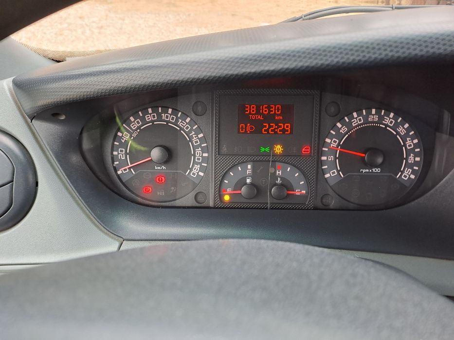 Iveco Daily 35c15 brygadówka 7 osób