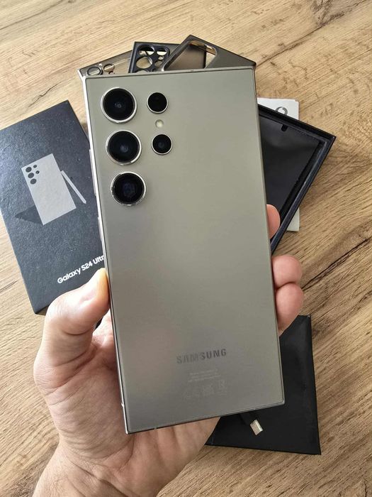 Samsung Galaxy S24 ultra 256G