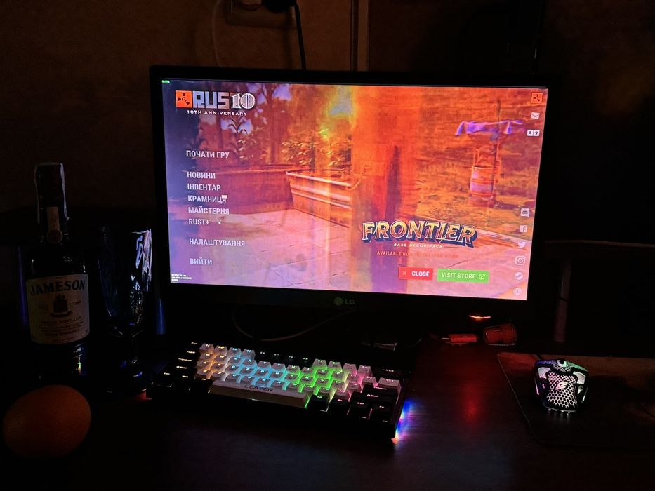 Монітор         LG