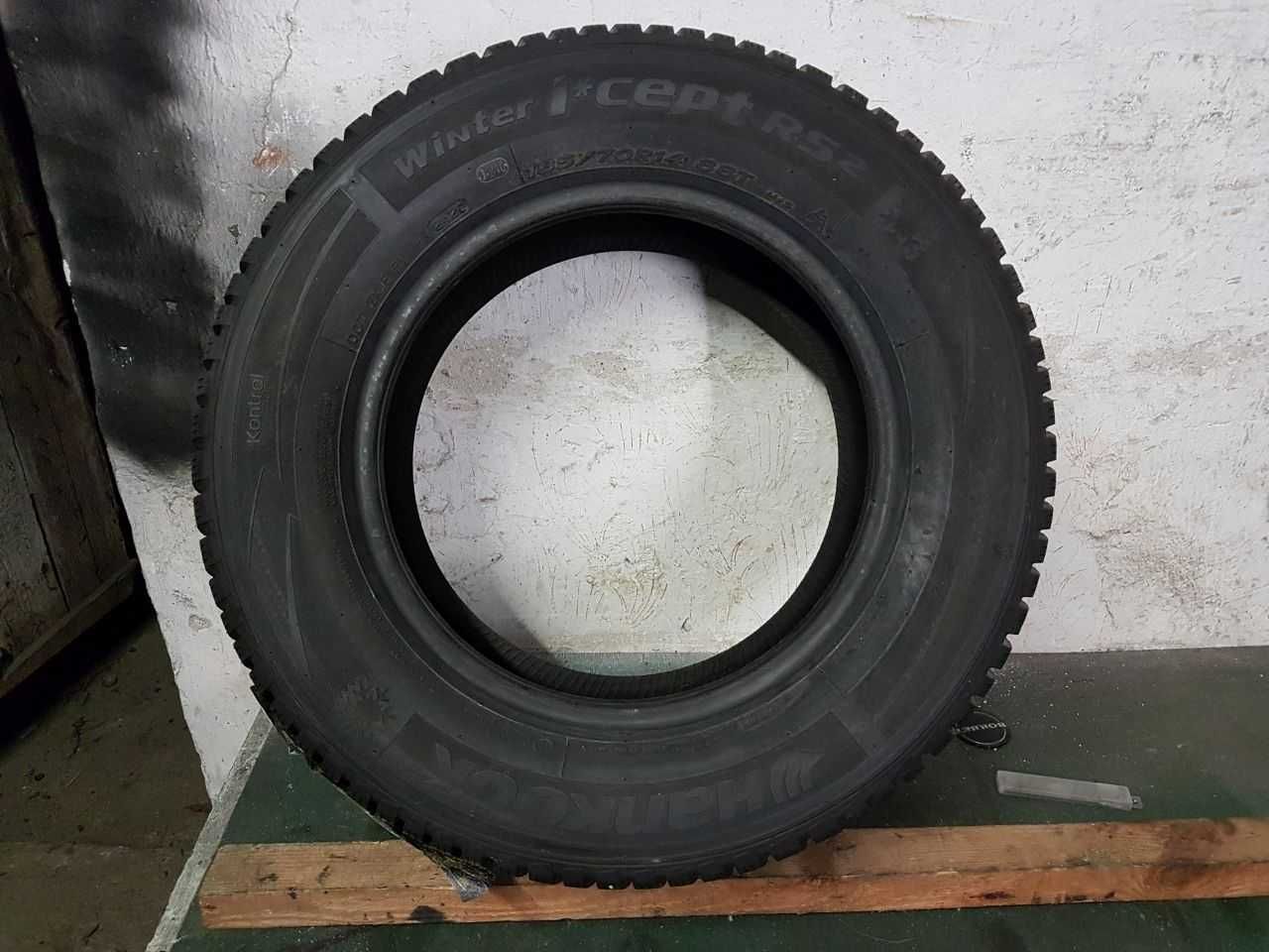 Nowa Opona zimowa pojedynka 185/70R14 8,7mm Hankook Winter I'cept RS2