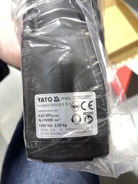 Гайковерт пневматичний YATO YT 0953 1/2 дюйма 1356 Нм Twin Hammer