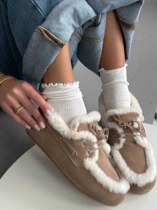 Жіночі зимові лофери Miu Miu Loafers Winter Beige з хутром M008