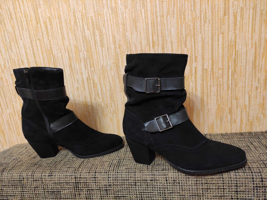 Нові демі ботинки напівсапоги Next натуральна шкіра р.38/25,3см