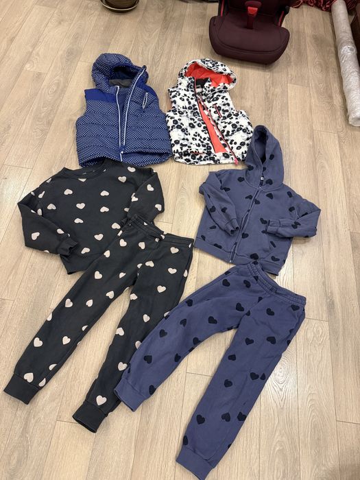 Жилетка для дівчики h&m.  Костюм h&m. Жилетка h&m