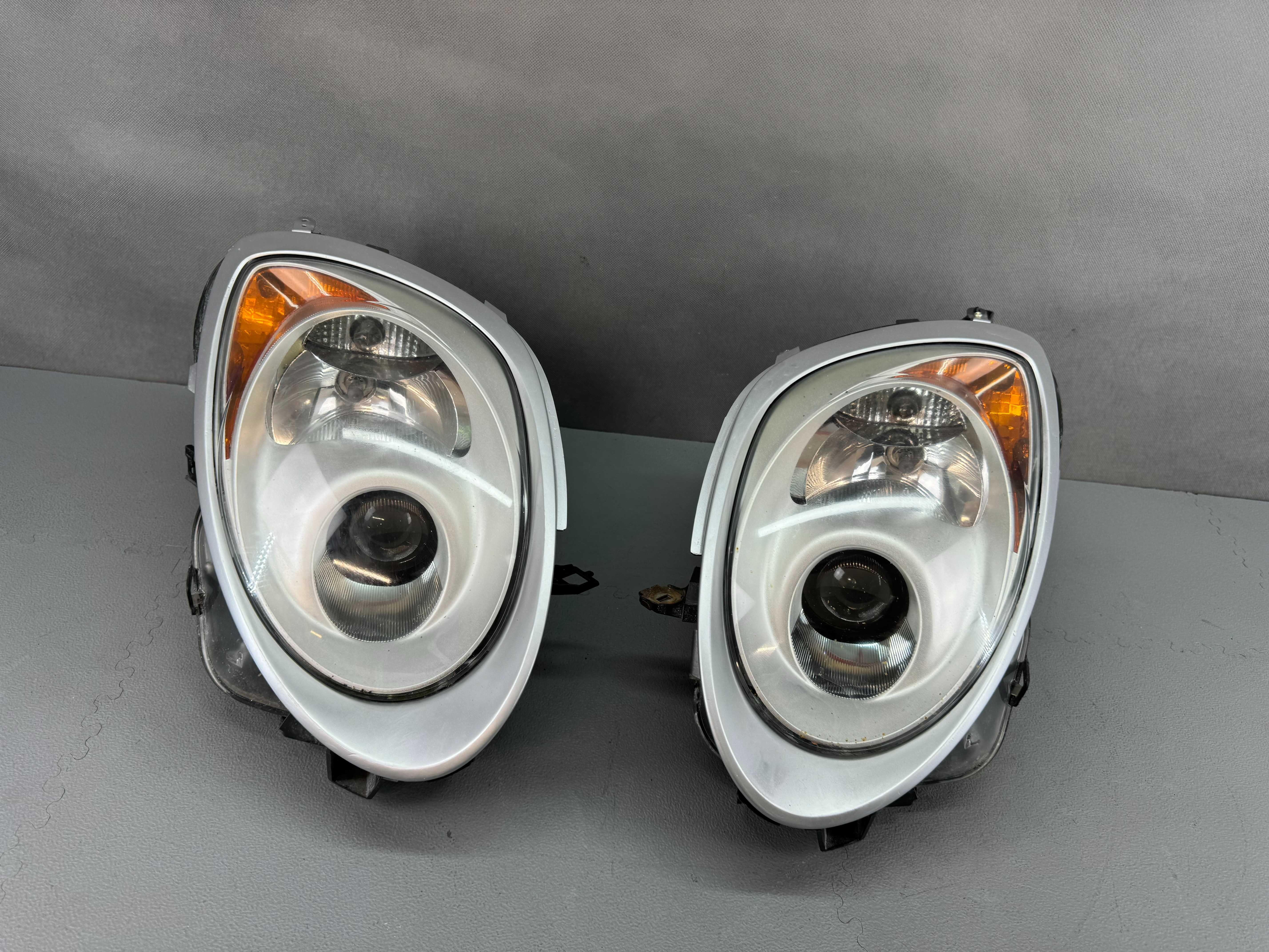 Alfa Romeo MITO Lampy Przód Przednie Komplet Lewa+Prawa Europa