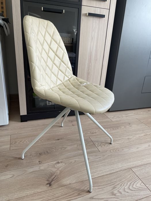 Стілець штучна шкіра