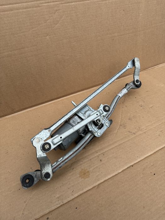 Audi A3 8P Mechanizm wycieraczek Silniczek Przedni Przód