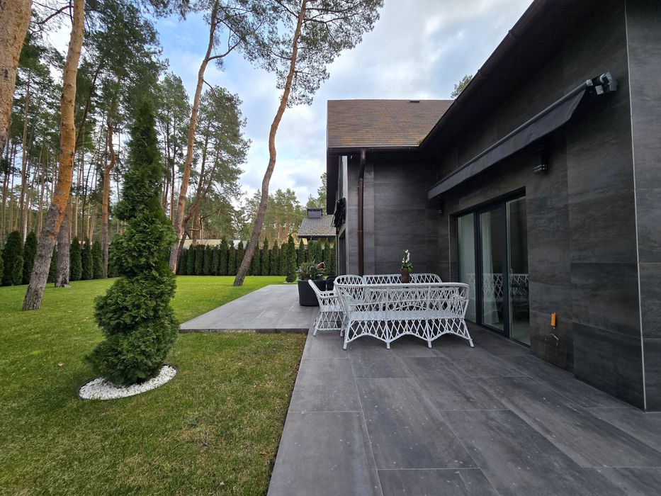 Унікальний приватний будинок з ремонтом в Лісовій Бучі. Без комісії!