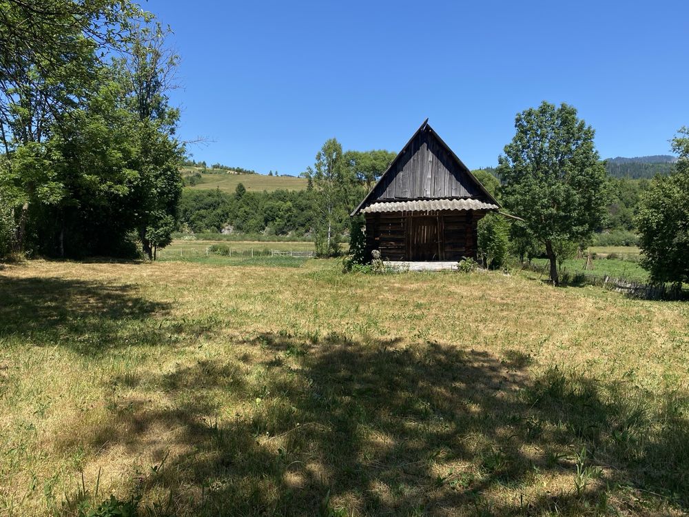 Продам ділянку під будівництво