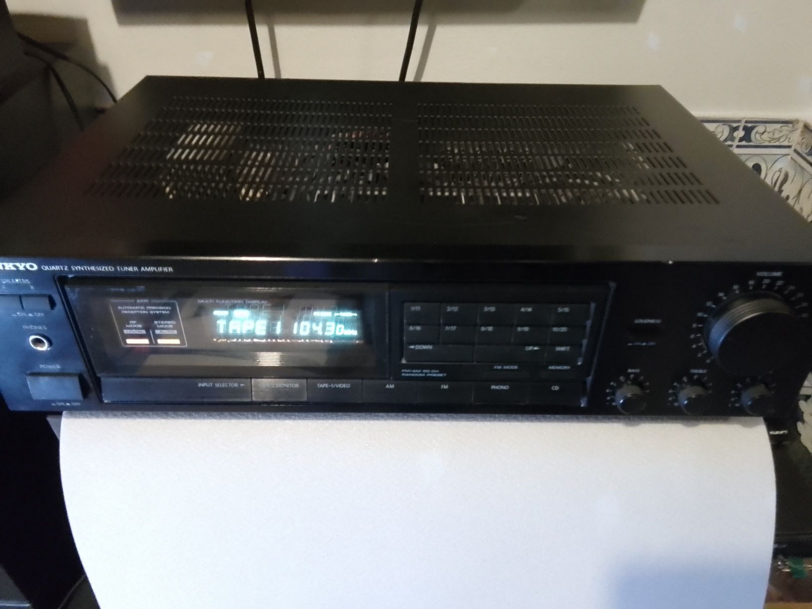 Amplificador Onkyo com Rádio, Mod. TX 7600 made in Japan