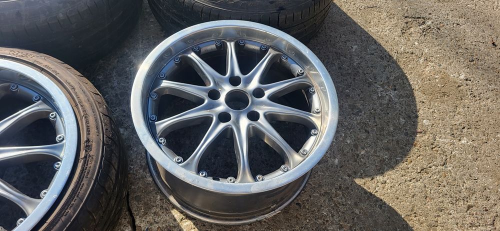 Felgi Audi VW  17 " 1 szt do  nie wielkiej naprawy od wewnątrz