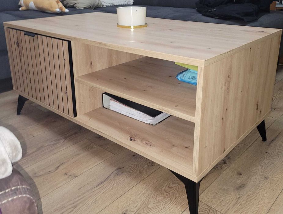 Stolik kawowy z szufladą