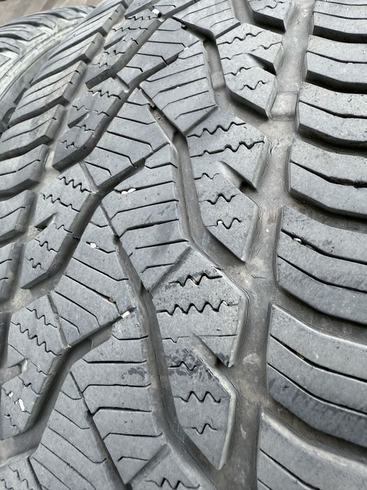 Opony wielosezonowe 225/50r17