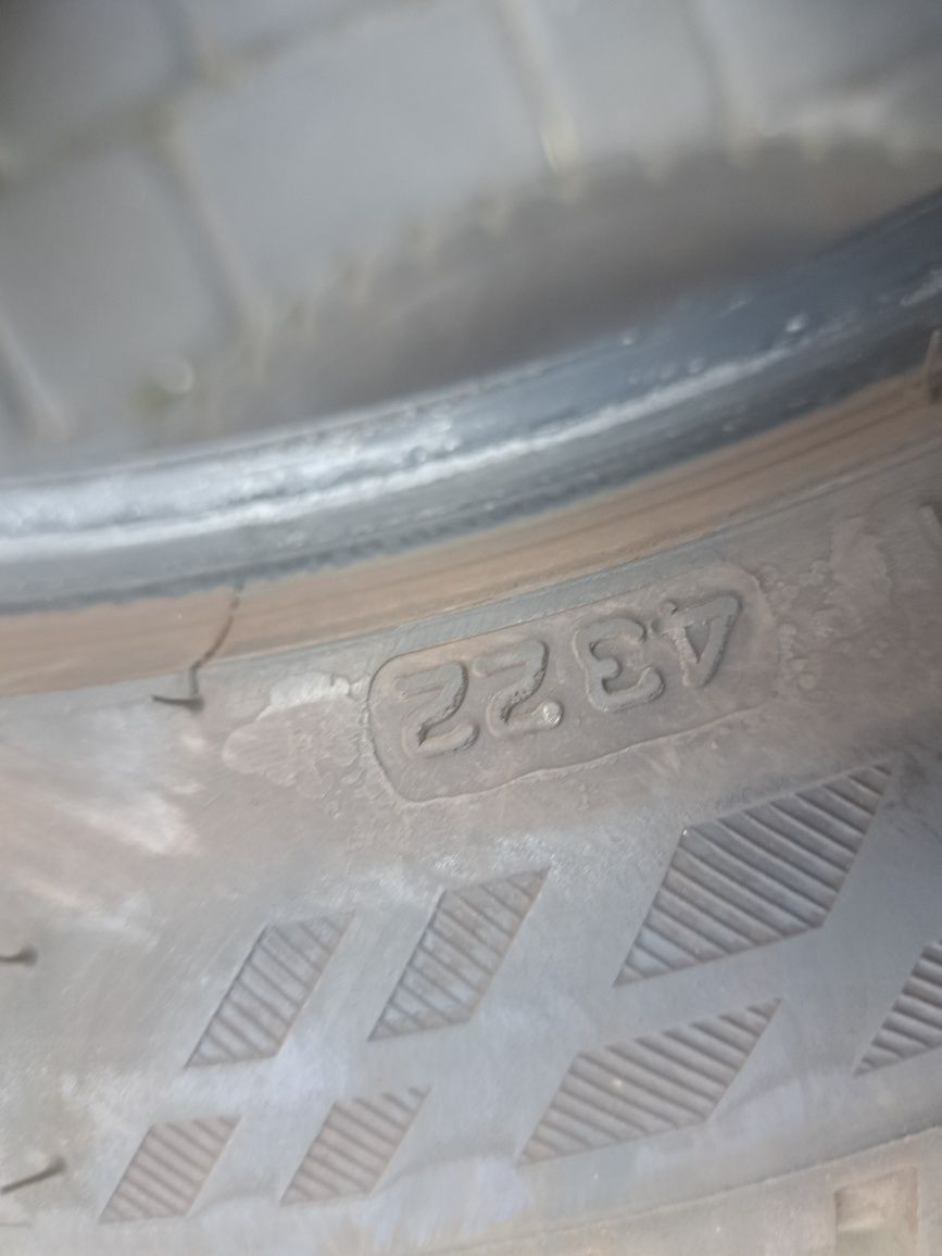 Dwie opony wielosezonowe Firestone Multiseason 205/50 R17 93v
