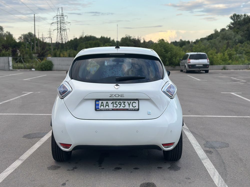 Renault Zoe 22 кВт 2015 рік