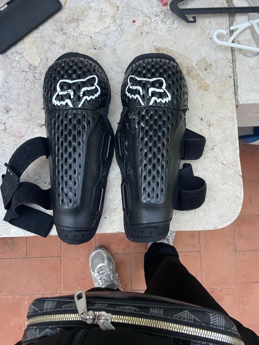 Caneleiras motocross fox