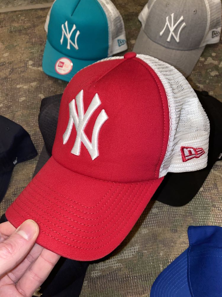 Бейсболки New Era та 47 brand New York Yankees, оригінал