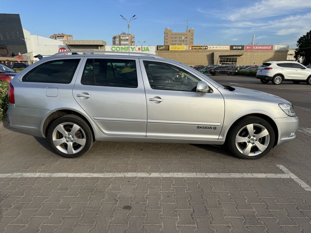 Skoda Octavia A5 2.0 TDI 4x4 DSG6 MaX