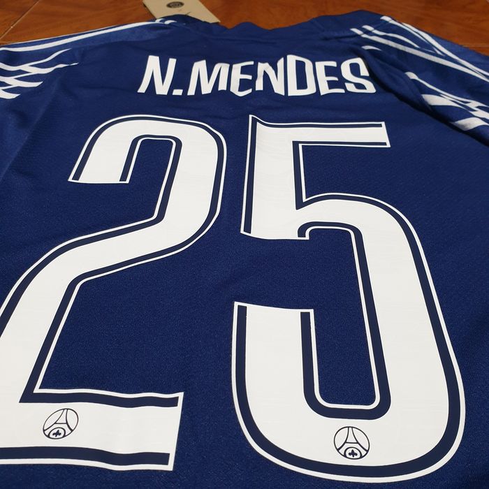 Camisola inspirada na Do Nuno Mendes Size M